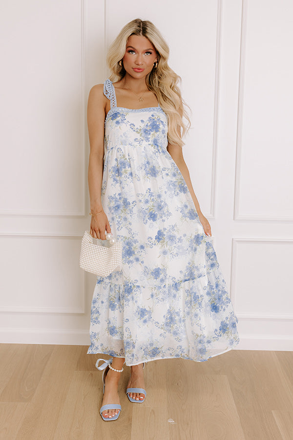 Premium Countryside Estates Floral Maxi Dress - Sky Blue Elegance