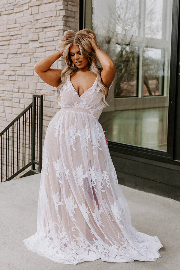 Ultimate Encore Please Maxi Dress - White Curves Elegance