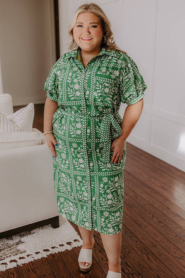 Premium Floral Midi Dress for Curves - Ultimate Brunch Style