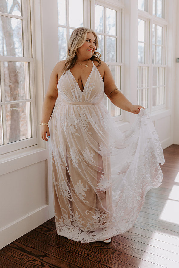 Ultimate Encore Please Maxi Dress - White Curves Elegance