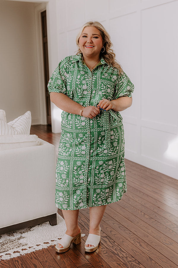 Premium Floral Midi Dress for Curves - Ultimate Brunch Style