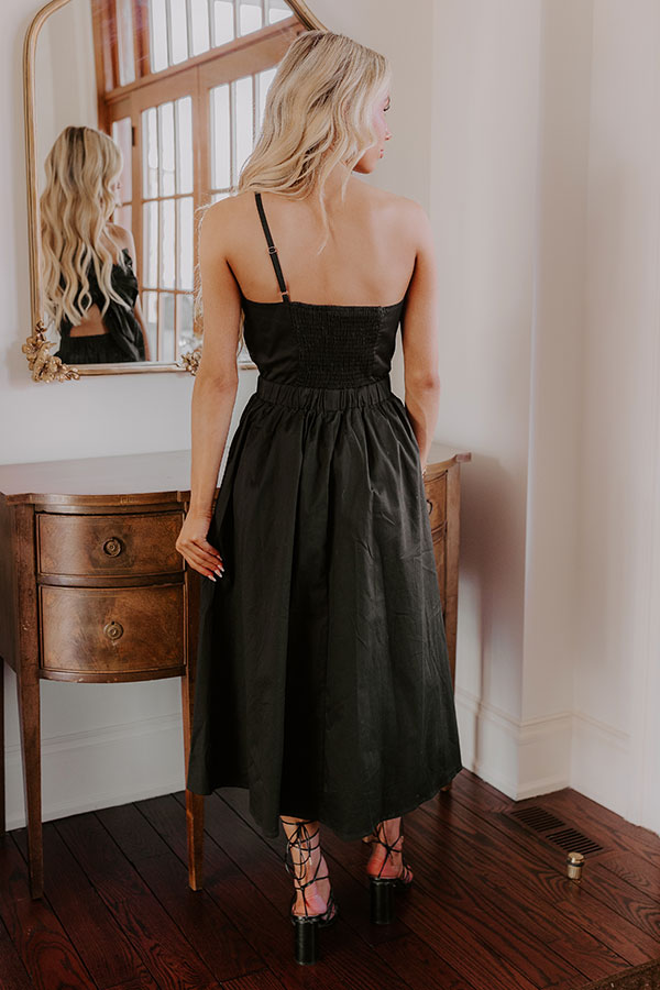 Premium Social Hour Cut-Out Midi Dress - Black
