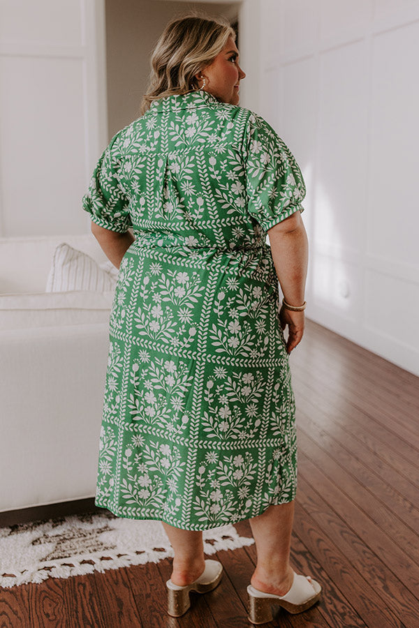 Premium Floral Midi Dress for Curves - Ultimate Brunch Style