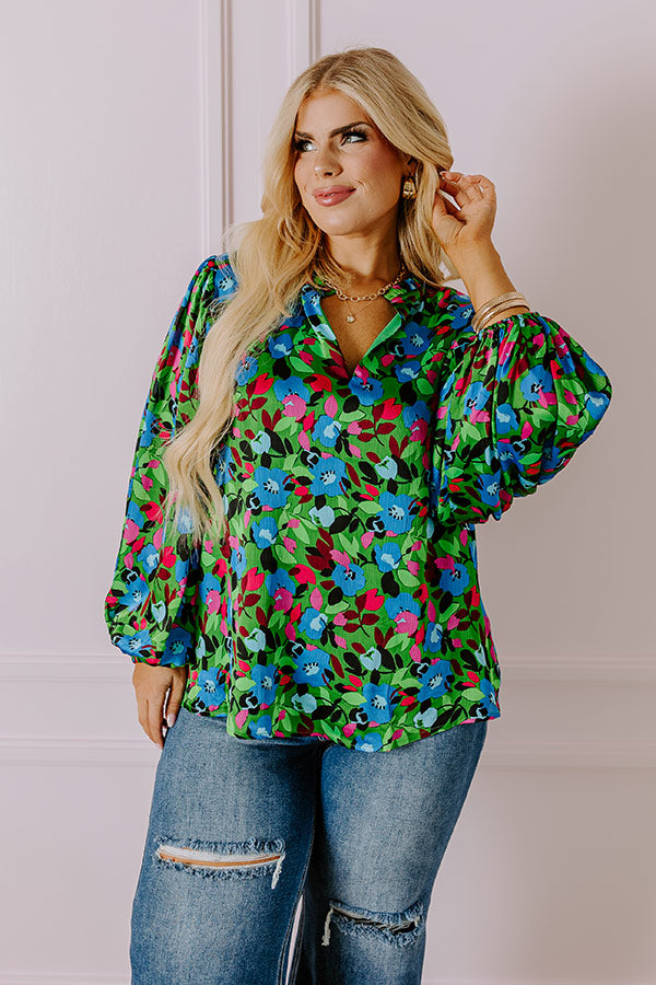 Premium Joy Shift Top - Luxe Green Curves Floral Print