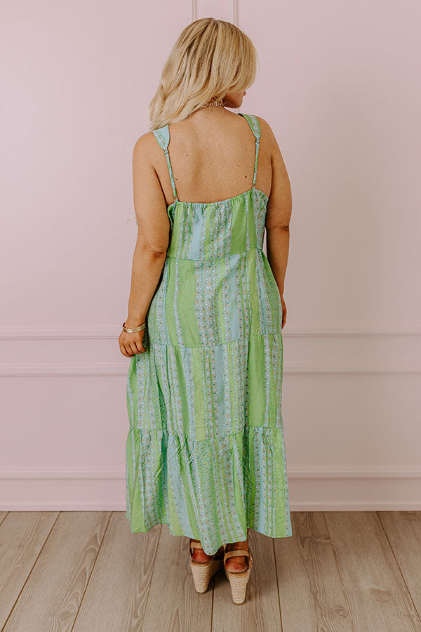 Premium Kelly Green Curves Midi Dress - Santa Barbara Collection