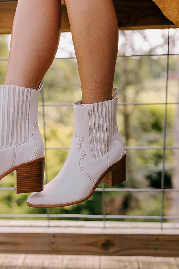 Premium Oaklynn Faux Leather Boots - Ultimate Style in Ivory