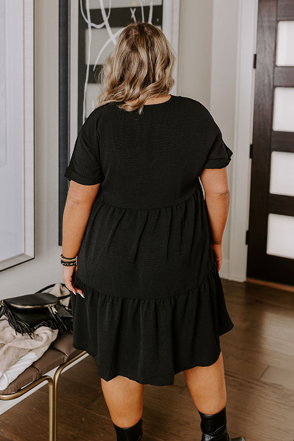 Ultimate Cool Cruise Shift Dress - Black Curves Edition