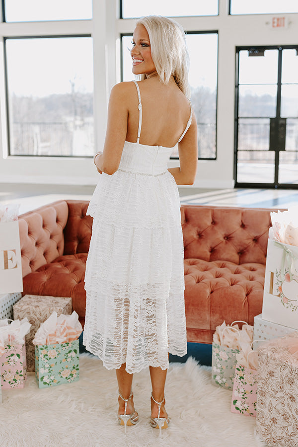 Elegant Lace Tiered Midi Dress