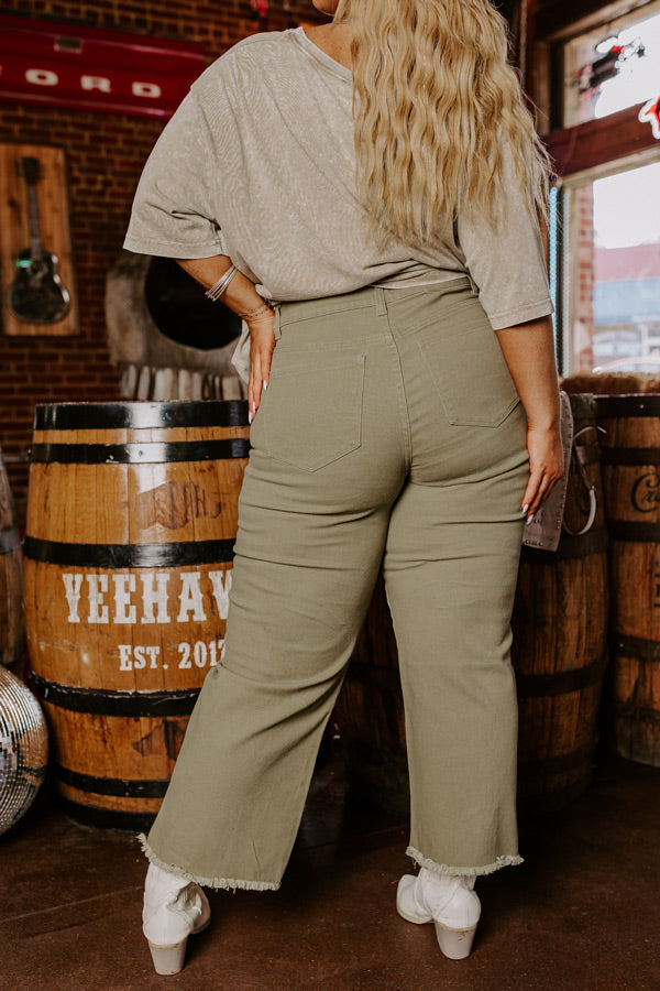 Premium High Waist Sage Curves Jeans - Ultimate Fall Style