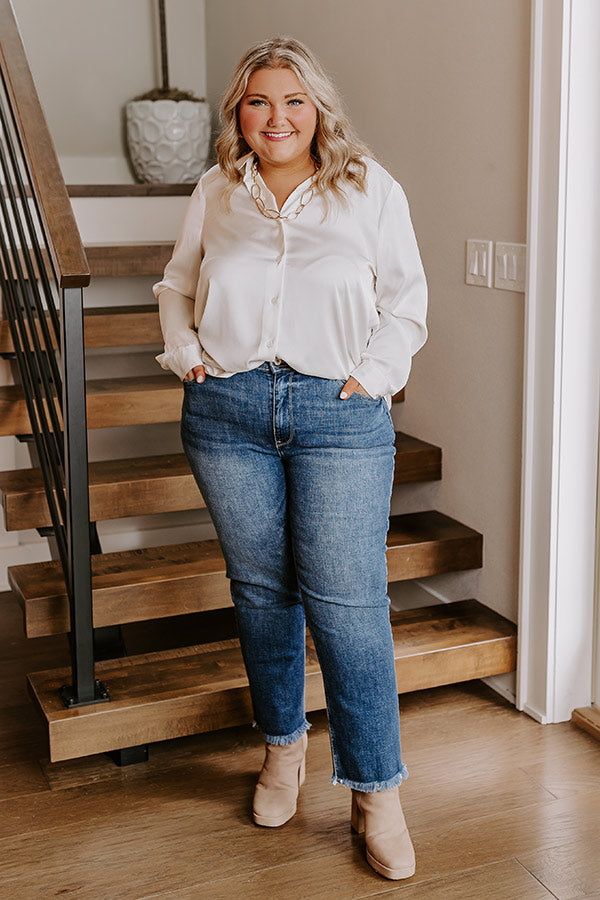 Premium High Waist Straight Leg Jeans - Ultimate Fit for Curves