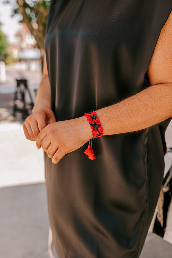 Premium Beaded Star Pattern Bracelet - Red & Black