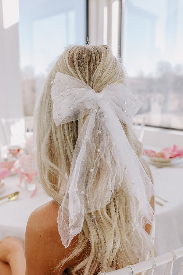 Premium Belle Pearl Bow Hair Clip – Ultimate Glamour Accessory