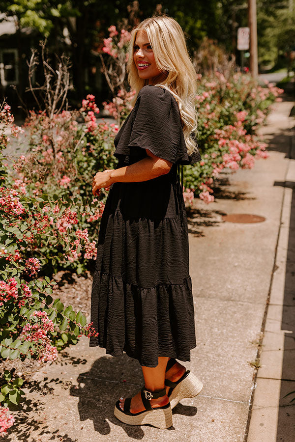 Ultimate Sweet Aroma Midi Dress - Black Curves Edition