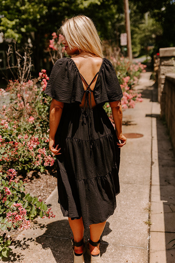 Ultimate Sweet Aroma Midi Dress - Black Curves Edition