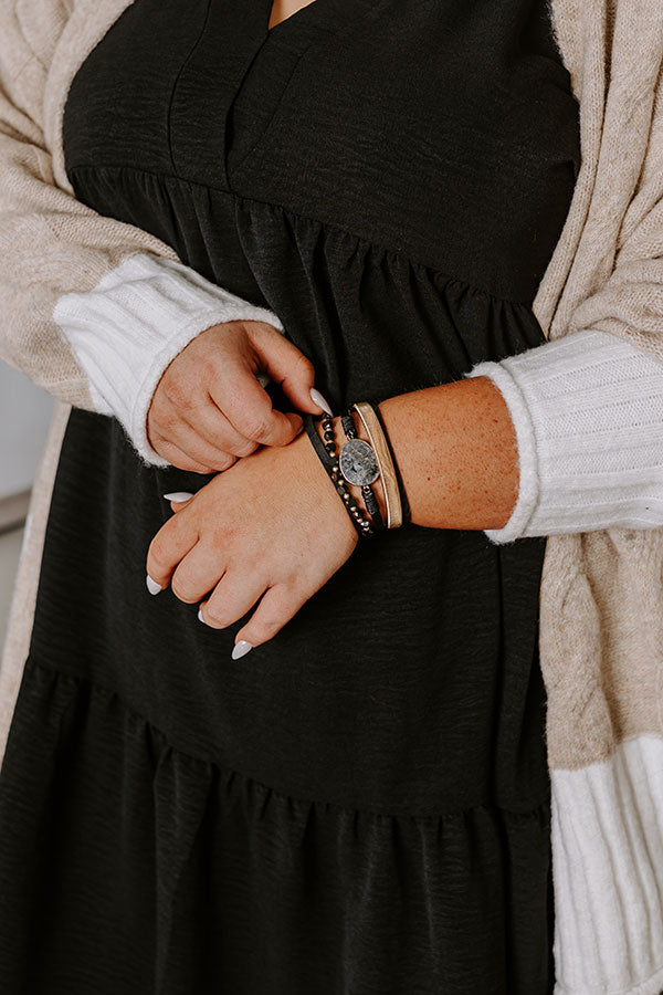 Premium Blissful Break Magnetic Bracelet - Black & Gold Elegance