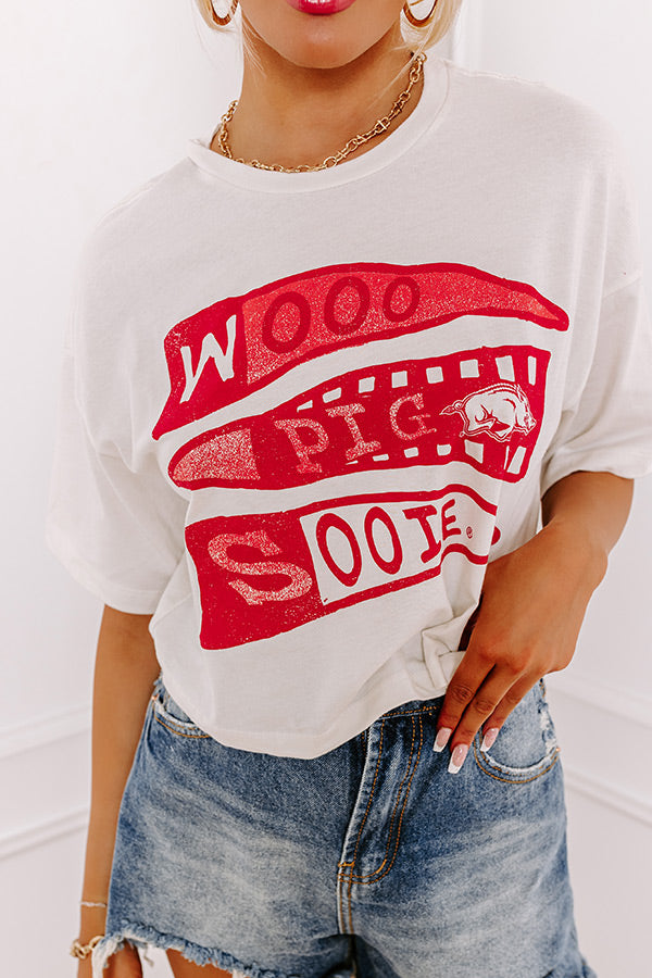 Premium Woo Pig Graphic Crop Tee - Ultimate Game Day Style