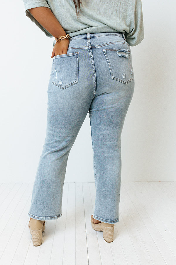 Premium Risen Lona Midrise Distressed Jeans for Curves