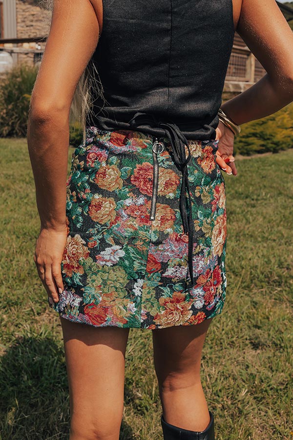 The Ultimate Amelia Floral Mini Skirt - Premium Style