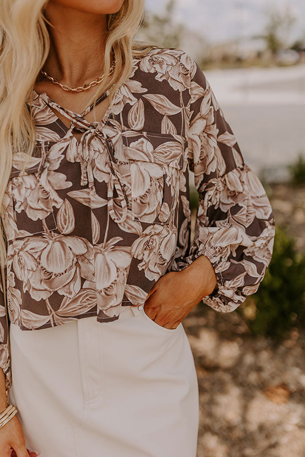 Ultimate Courtyard Dream Floral Top in Espresso