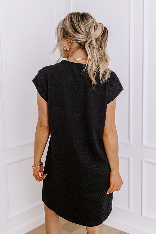 Ultimate Sunny Days Shift Dress - Sleek Black Edition