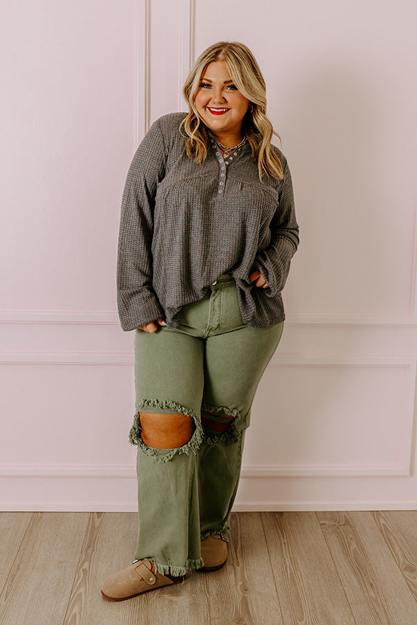 Premium High Waist Distressed Jeans - Ultimate Pear Curves Fit