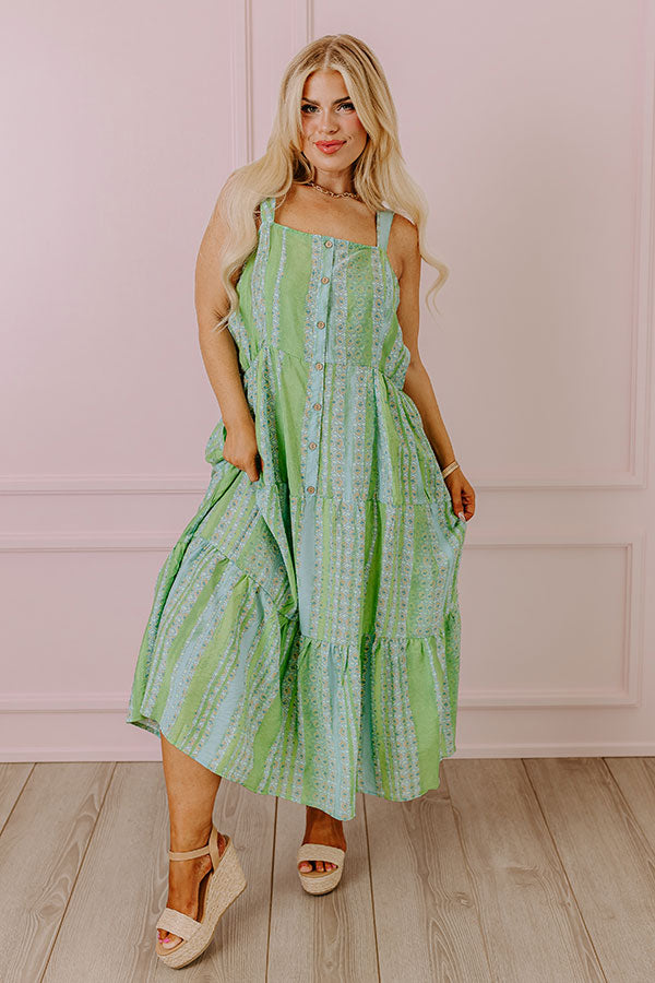 Premium Kelly Green Curves Midi Dress - Santa Barbara Collection