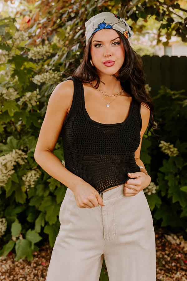 Premium Beach Daydream Knit Crop Top - Black