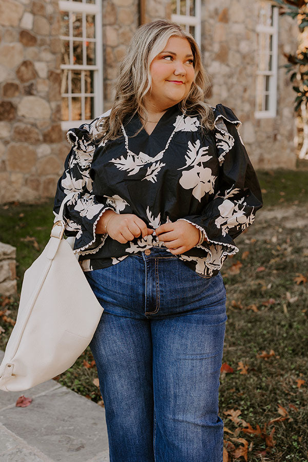 Premium Autumn Dream Shift Top – Leaf Print & Crochet Details