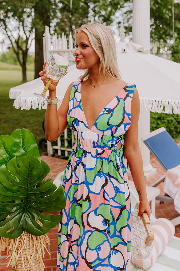 Ultimate Vacay Midi Dress - Floral Elegance