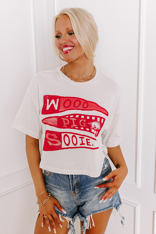 Premium Woo Pig Graphic Crop Tee - Ultimate Game Day Style