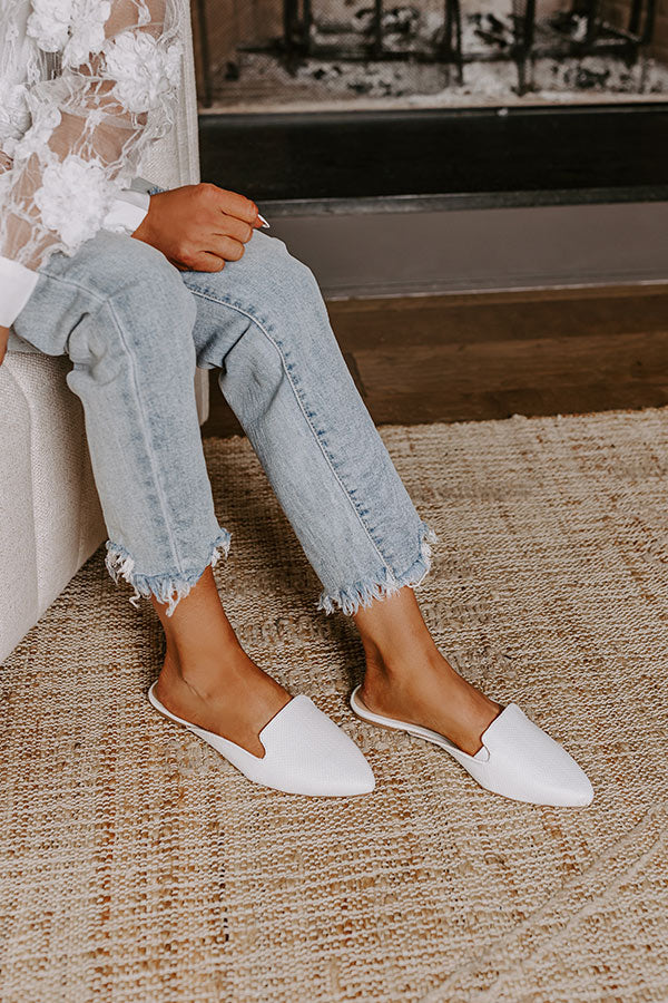 Premium Natasha Raffia Woven Flat - Ultimate Comfort in White