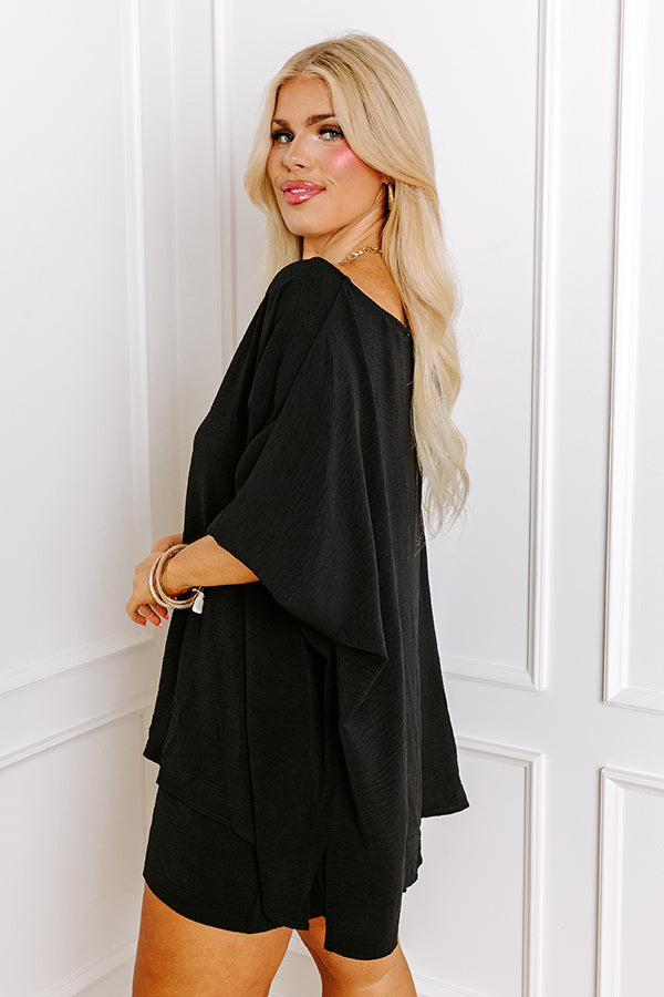 Ultimate Boardwalk Bliss Shift Top in Black Curves - Premium Casual Style