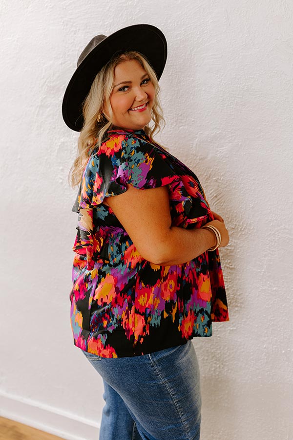 Ultimate Curves Shift Top – Playful & Stylish