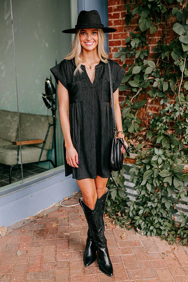 Ultimate Long Weekend Shift Dress - Sleek Black Edition