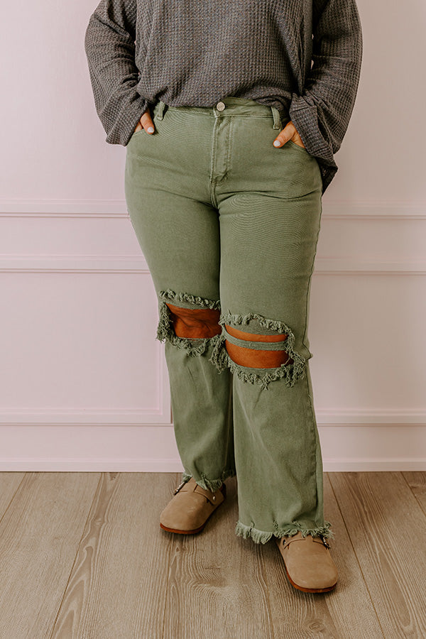 Premium High Waist Distressed Jeans - Ultimate Pear Curves Fit